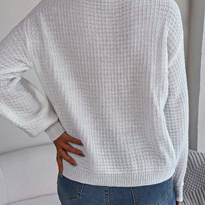 Cable-Knit Round Neck Long Sleeve Sweater