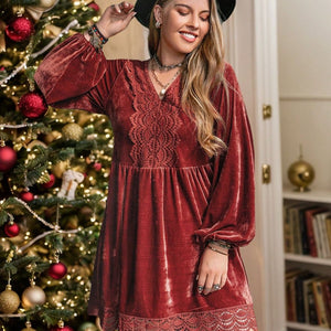 Plus Size Lace Detail V-Neck Long Sleeve Mini Dress