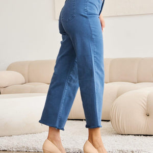 Pantalones vaqueros de talle alto con dobladillo sin rematar y control de abdomen de RFM Crop Chloe