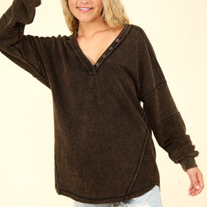 VERY J Washed V-Neck Exposed Seam Knit Top