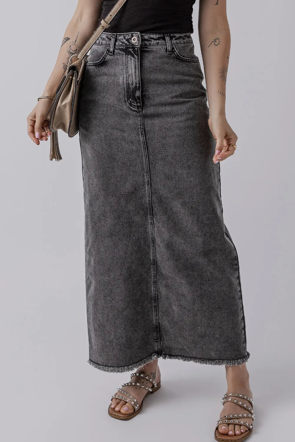 Raw Hem Midi Denim Skirt with Pockets