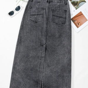 Raw Hem Midi Denim Skirt with Pockets