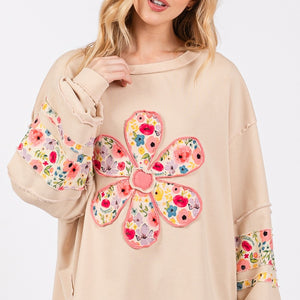 SAGE + FIG Daisy Patch Applique Long Sleeve Sweatshirt