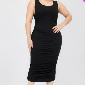 Plus Size Square Neck Ruched Bodycon Midi Dress