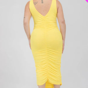 Plus Size Square Neck Ruched Bodycon Midi Dress