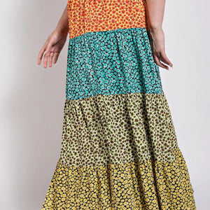 Ditsy floral color block skirt with front slit