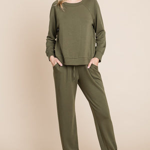 Super Lady Round Neck Raglan Sleeve Top and Pants Lounge Set