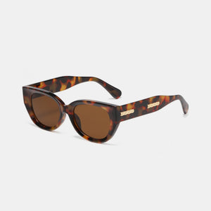 Cat Eye Polycarbonate Frame Sunglasses