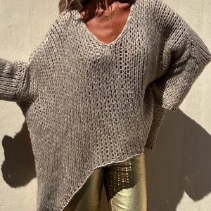 Contrast V-Neck Long Sleeve Sweater