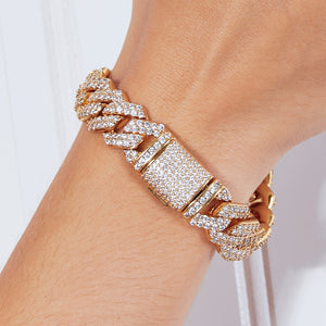 Alloy Inlaid Zircon Bracelet