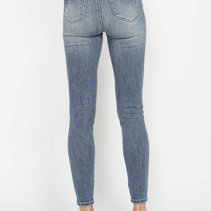 Judy Blue Full Size Tummy Control Contrast Wash Skinny Jeans