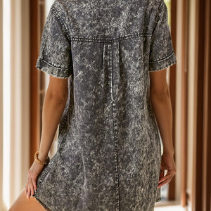 Pocketed Collared Neck Short Sleeve Denim Dress